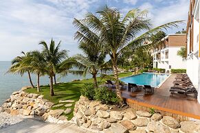 X-sea khanom Harbor Bay Resort