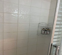 THE CENTRIC Apt. by LOC HOSPITALITY