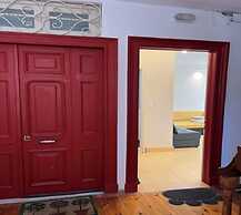 THE CENTRIC Apt. by LOC HOSPITALITY