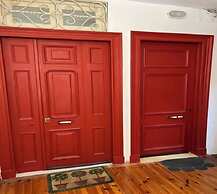 THE CENTRIC Apt. by LOC HOSPITALITY