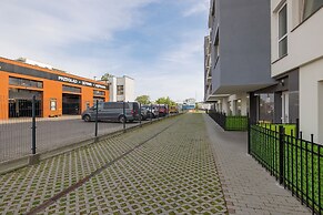 Kapitański Mostek by Renters