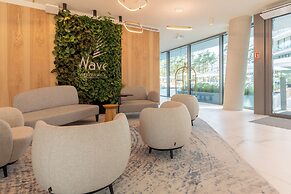 Apartment Royallux Sea View by Renters