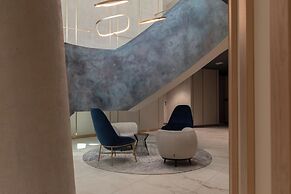 Apartment Royallux Sea View by Renters