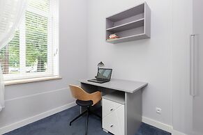 Apartment With a Mezzanine by Renters