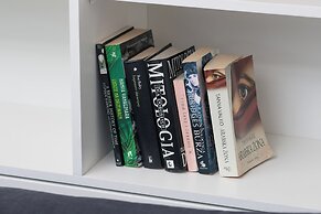 Apartment With a Mezzanine by Renters