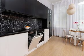 Apartment With a Mezzanine by Renters