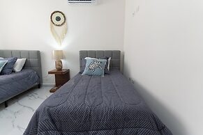 Comfy Apartment By Yeah