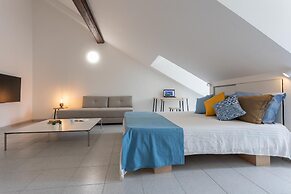 Garibaldi Ten by Wonderful Italy