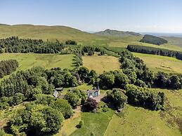 Charming 7-bed Estate House Near Gleneagles