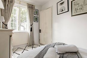 Victorian Cottage Writers Retreat