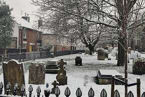 Victorian Cottage Writers Retreat