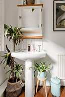 Victorian Cottage Writers Retreat