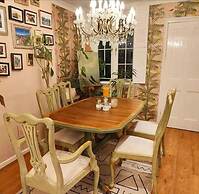 Victorian Cottage Writers Retreat