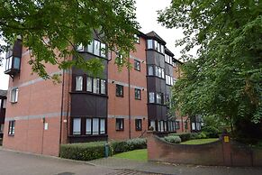 Beautiful 1-bed Apartment in Croydon-free Parking