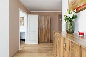 Bright & Comfy Apartment by Renters