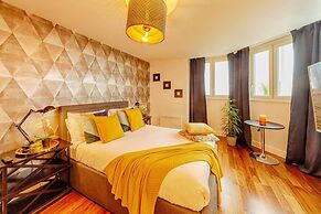 Luxury 9ine Beautiful Broad Street Apartment