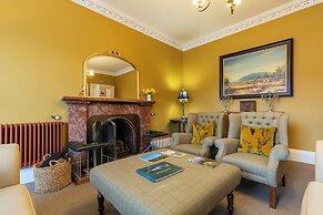 Craigroyston House & Lodge