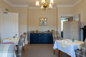 Craigroyston House & Lodge