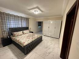 After 5 Apartment 2, 3 Spacious En-suite Bedrooms