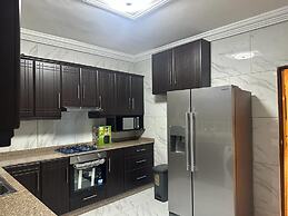 After 5 Apartment 2, 3 Spacious En-suite Bedrooms