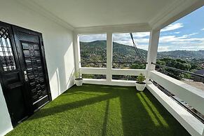After 5 Apartment 2, 3 Spacious En-suite Bedrooms