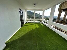 After 5 Apartment 2, 3 Spacious En-suite Bedrooms