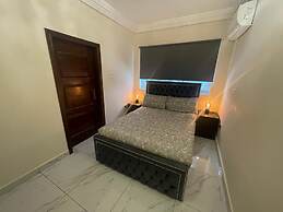 After 5 Apartment 2, 3 Spacious En-suite Bedrooms