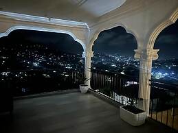 After 5 Apartment 3, 2 Spacious En-suite Bedrooms