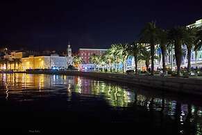 Idea Studio Apartment Center City With Parking