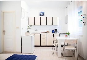 Idea Studio Apartment Center City With Parking