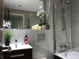 Luxury 9ine Stunning Broad Street Apartment