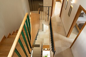 Luxurious Retreat Villa in Heraklion Crete