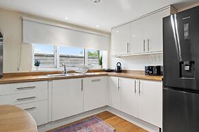 Charming 3-bed Apartment in Haverfordwest