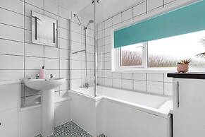 Charming 3-bed Apartment in Haverfordwest