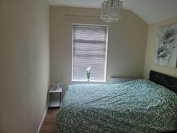 Comfy One Bedroom Flat