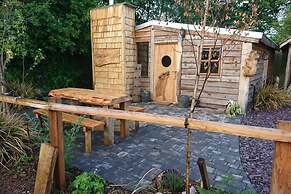 Charming 2-bed Cabin in Sutton Coldfield