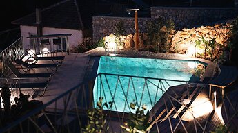 Kikonia Art & Suites