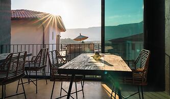 Kikonia Art & Suites