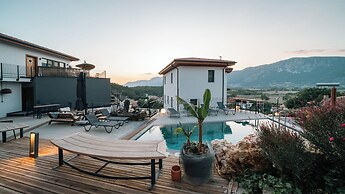 Kikonia Art & Suites