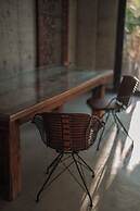 Kikonia Art & Suites