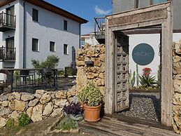 Kikonia Art & Suites
