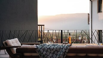 Kikonia Art & Suites