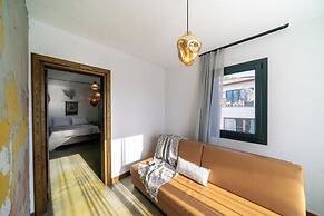 Kikonia Art & Suites