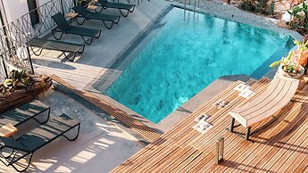 Kikonia Art & Suites