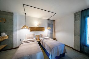 Kikonia Art & Suites