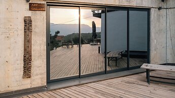 Kikonia Art & Suites