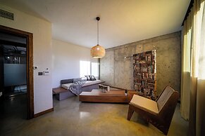 Kikonia Art & Suites