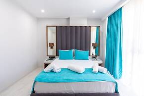 WP White Palace Hotel