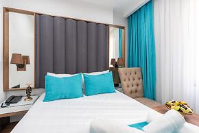 WP White Palace Hotel