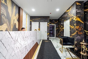 WP White Palace Hotel